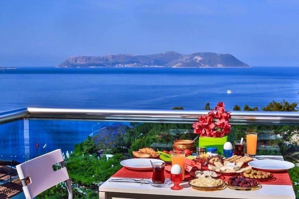 Antiphellos Pension Kuecuekcakil カシュ エクステリア 写真