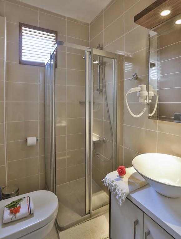 Antiphellos Pension Kuecuekcakil カシュ 部屋 写真